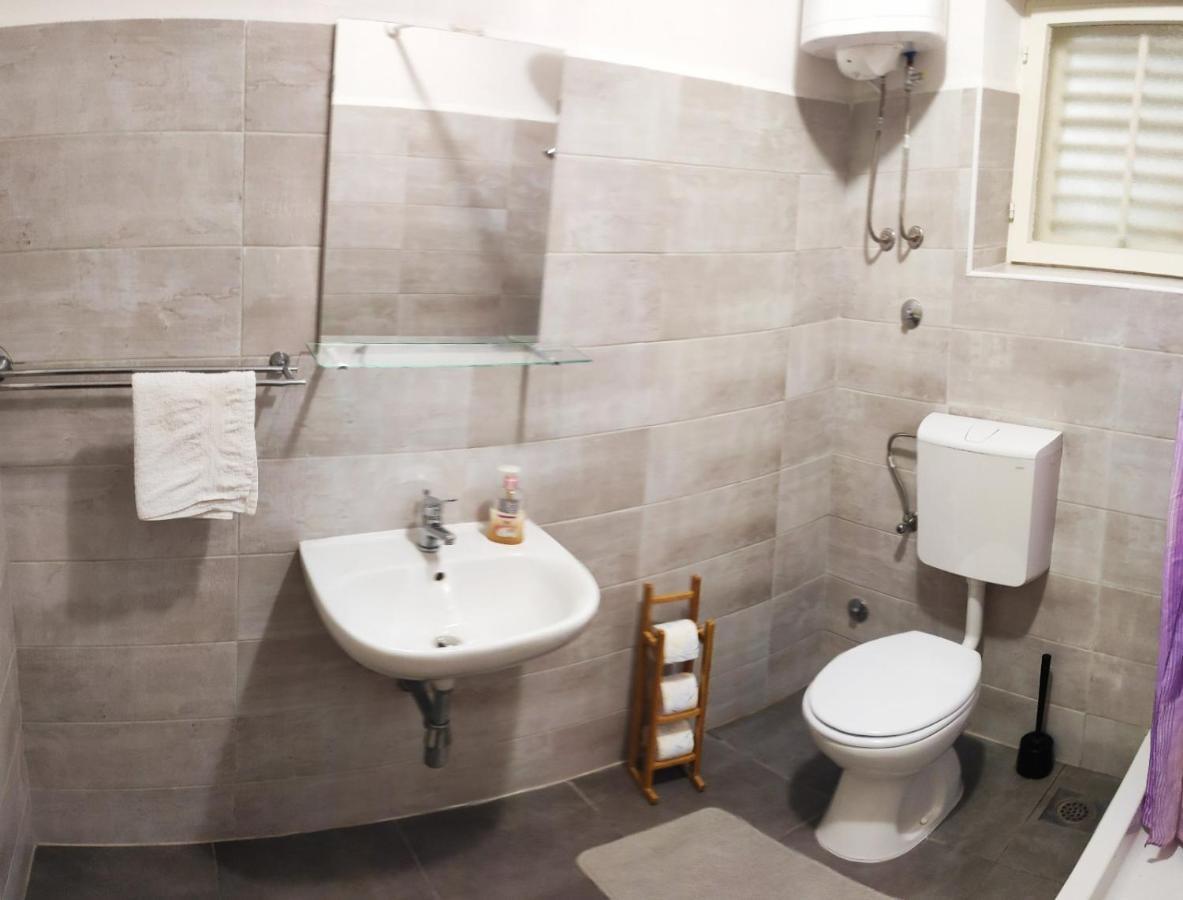 Olive Garden Apartment *
